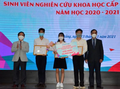 Đại học Đà Nẵng tổ chức Festival Khoa học Công nghệ sinh viên lần thứ III, trao Giải thưởng Sinh viên nghiên cứu khoa học năm học 2020-2021