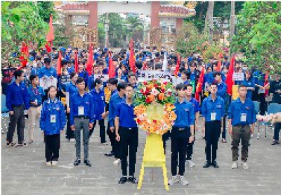 Khai mạc Hành trình Địa Chỉ Đỏ  lần III