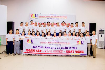 VKU tổ chức Hội nghị Lãnh đạo, quản lý tổng kết năm học 2022-2023 và phương hướng năm học 2023-2024